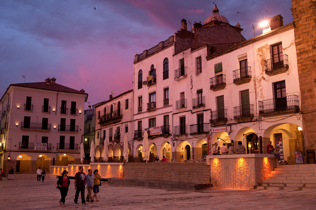 Cáceres: Çok fazla tarihi olan bir şehir