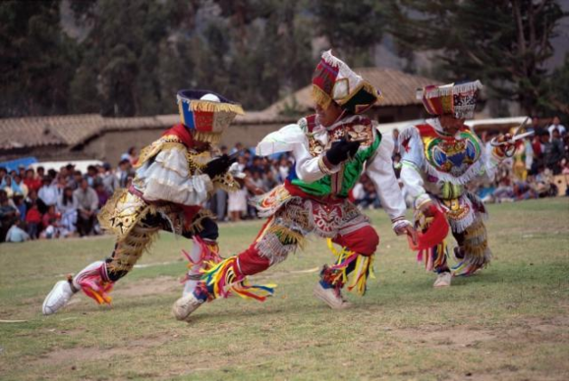 Scissors dance, Peru